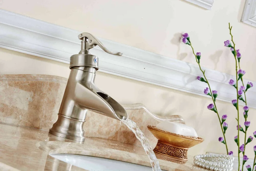 Free ship Brushed Nickel Waterfall Spout Bathroom Sink Faucet One Hole Deck Mount Mixer tap
Free ship Brushed Nickel Waterfall Spout Bathroom Sink Faucet One Hole Deck Mount Mixer tap