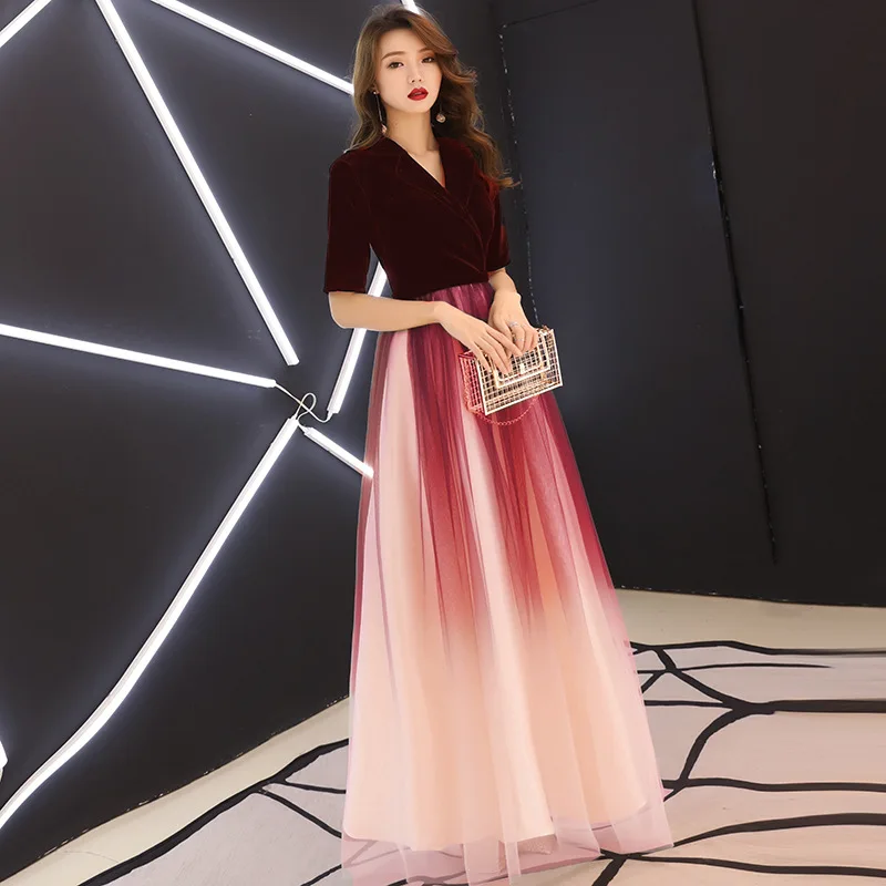 2019 New Slim Sexy V-neck Sequins Gradient Mesh Evening Dress Chinese Style Evening Dress Improved QipaoVestidos Size S-XXXL
2019 New Slim Sexy V-neck Sequins Gradient Mesh Evening Dress Chinese Style Evening Dress Improved QipaoVestidos Size S-XXXL