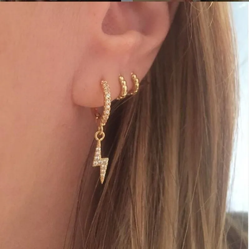 New arrival Personality bling light Earring clear cz Female Dangle Earrings For Women Girl fashion wedding Jewelry gold filled
New arrival Personality bling light Earring clear cz Female Dangle Earrings For Women Girl fashion wedding Jewelry gold filled