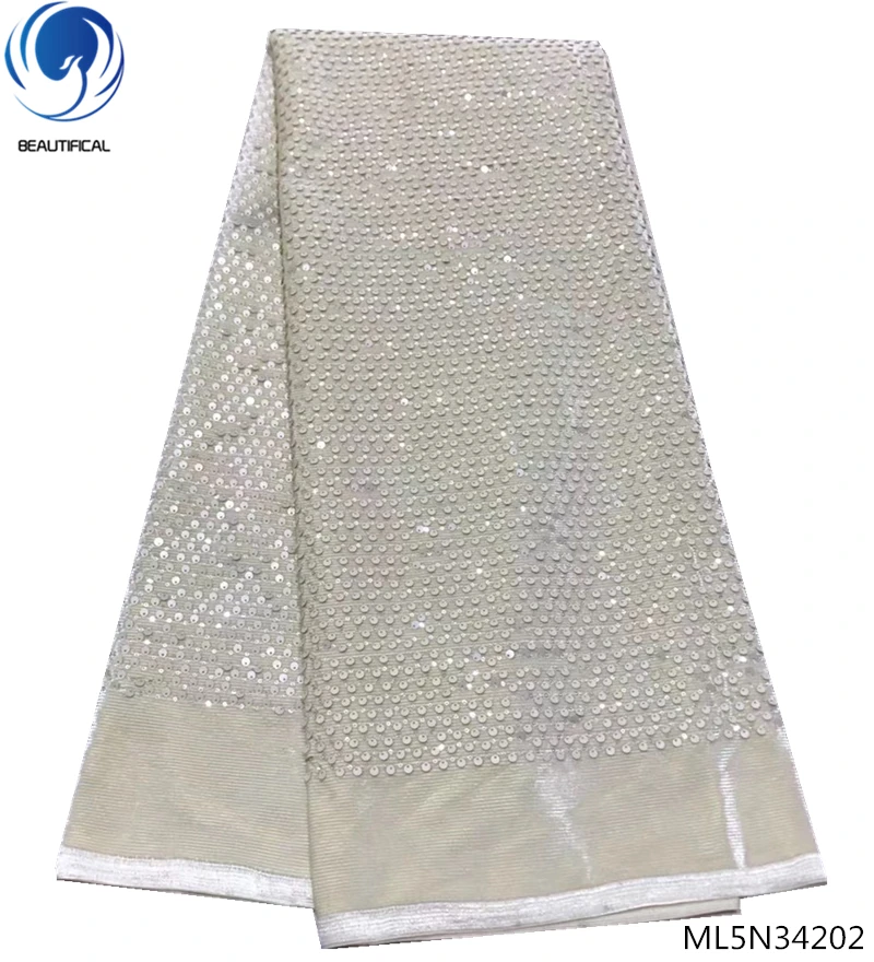 Beautifical sequin laces fabrics white velvet lace fabrics 2019 shiny velvet laces dress for wedding 5yards/lot ML5N342
Beautifical sequin laces fabrics white velvet lace fabrics 2019 shiny velvet laces dress for wedding 5yards/lot ML5N342
