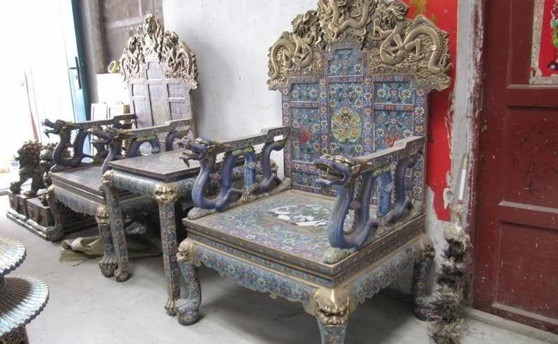 56 Chinese Royal 100% Pure Copper Bronze cloisonne 9 Dragon table chair Throne
56 Chinese Royal 100% Pure Copper Bronze cloisonne 9 Dragon table chair Throne