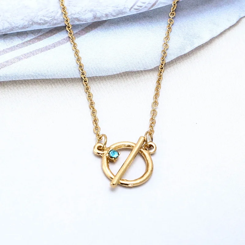 Delicate Circle Vintage Design Pendant Necklace for Women Mother's Day Gifts Wish Card Jewelry Girls Decor
Delicate Circle Vintage Design Pendant Necklace for Women Mother's Day Gifts Wish Card Jewelry Girls Decor