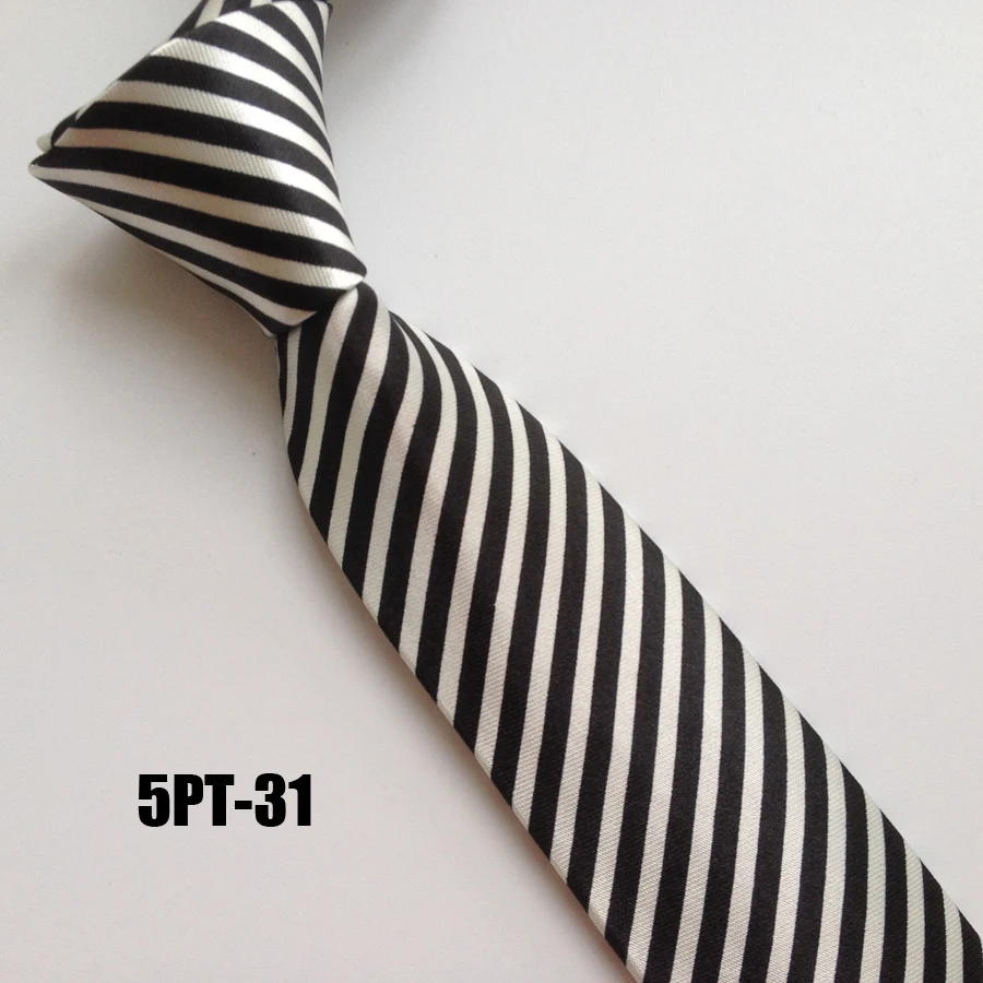5cm Young Men Narrow Tie Fashion Leisure Necktie White with Black Diagonal Stripes
5cm Young Men Narrow Tie Fashion Leisure Necktie White with Black Diagonal Stripes