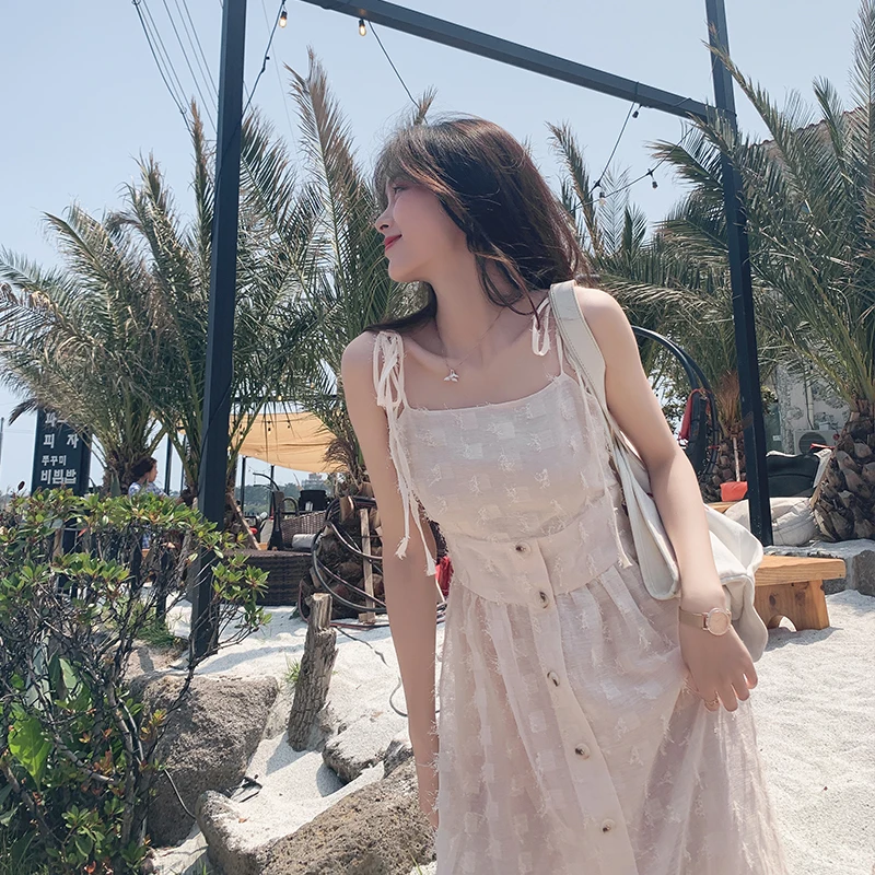 Mishow 2019 Summer women Modern Holiday Beach Dress Lady sleeveless high waist Mid-length sweety dresses Women MX19B1093
Mishow 2019 Summer women Modern Holiday Beach Dress Lady sleeveless high waist Mid-length sweety dresses Women MX19B1093