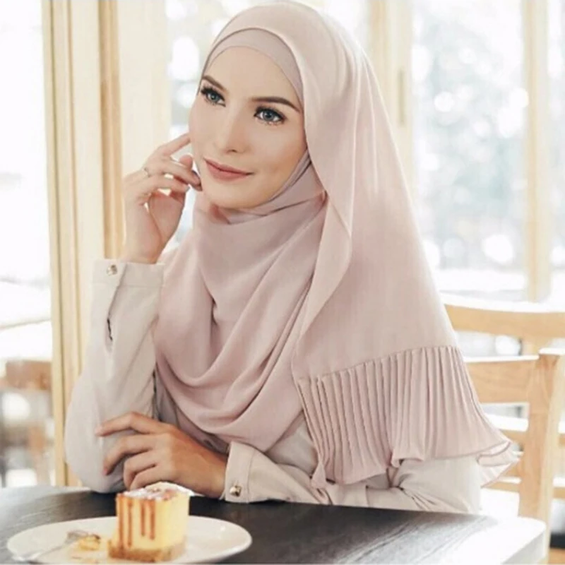 2019 Fashion Women's Chiffon Hijab Solid Crinkle Cotton Muslim Under Hijabs Scarf Cover Cap Islamic Clothing Arab Headwear
2019 Fashion Women's Chiffon Hijab Solid Crinkle Cotton Muslim Under Hijabs Scarf Cover Cap Islamic Clothing Arab Headwear