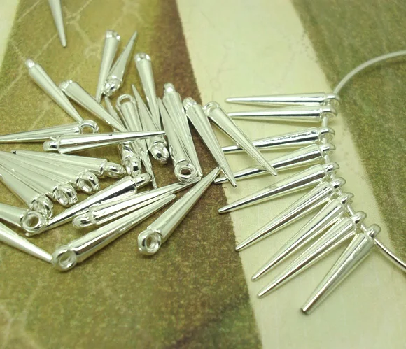 Free Shipping 500pcs Silver Plated Acrylic Spike Pendant Drop Basketball Wives Hoop Spike Earrings Findings 2.2cm
Free Shipping 500pcs Silver Plated Acrylic Spike Pendant Drop Basketball Wives Hoop Spike Earrings Findings 2.2cm