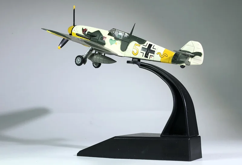 WLTK 1/72 Scale World War II German Bf-109 Me-109 Fighter Diecast Metal Military Plane Model Toy For Collection,Gift,Kids
WLTK 1/72 Scale World War II German Bf-109 Me-109 Fighter Diecast Metal Military Plane Model Toy For Collection,Gift,Kids