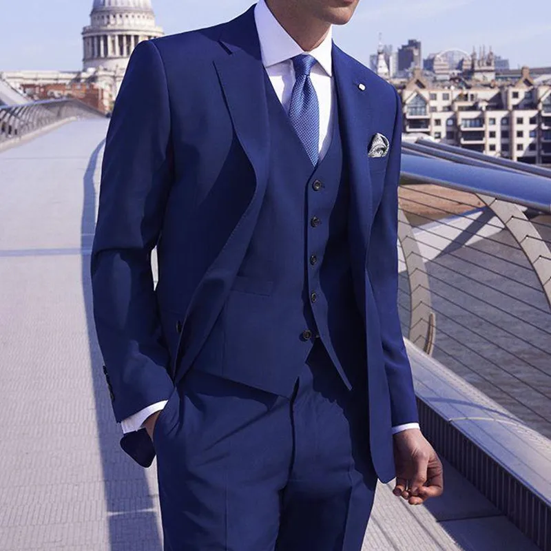 Custom Made peaked Lapel Groom Tuxedos Wedding Party Groomsman Suits Blue High Quality men suit 2017 (Jacket+Pants+Tie+Vest)
Custom Made peaked Lapel Groom Tuxedos Wedding Party Groomsman Suits Blue High Quality men suit 2017 (Jacket+Pants+Tie+Vest)