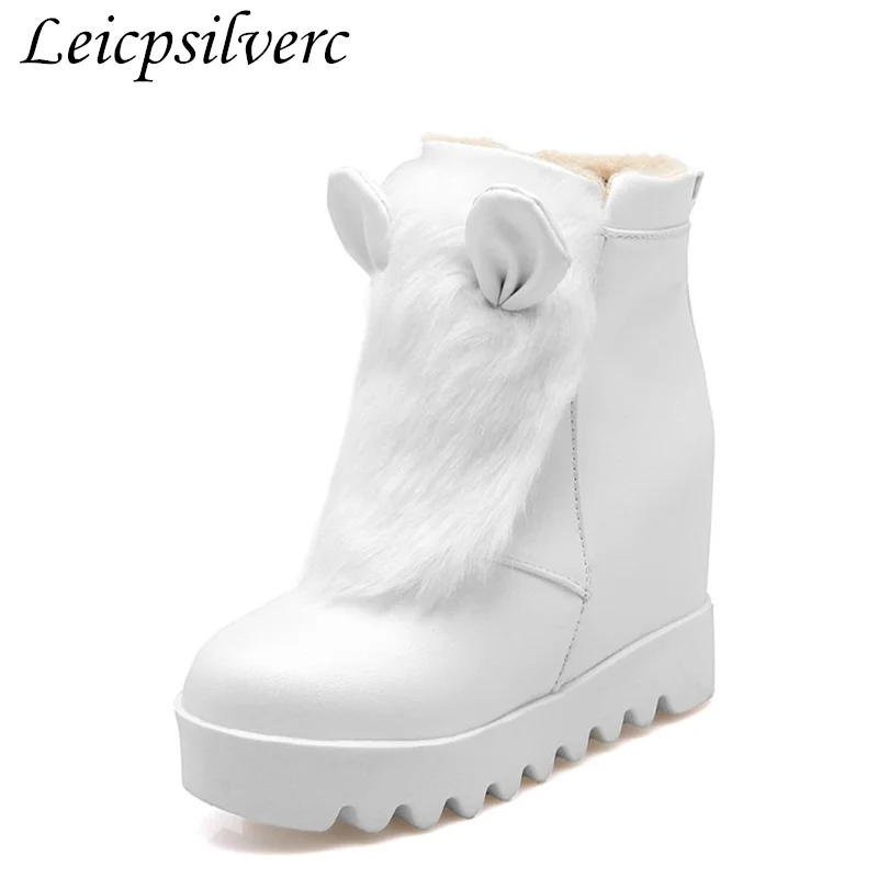 Autumn and winter New Lovely rabbit ears Chorionic nifty Round head short boots Internal increase Waterproof Snow boots women
Autumn and winter New Lovely rabbit ears Chorionic nifty Round head short boots Internal increase Waterproof Snow boots women