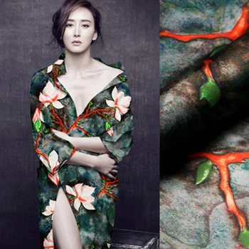 118CM Wide 19MM 93% Silk & 7% Spandex Floral Print Dark Green Stretch Silk Satin Fabric for Summer Clothes Cheongsam D914
118CM Wide 19MM 93% Silk & 7% Spandex Floral Print Dark Green Stretch Silk Satin Fabric for Summer Clothes Cheongsam D914