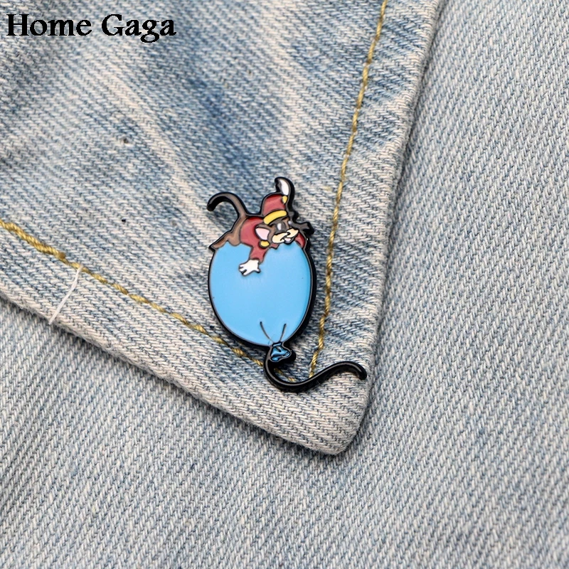 Homegaga mouse balloon Zinc tie cartoon Funny Pins backpack clothes brooches for men women hat decoration badges medals D1376
Homegaga mouse balloon Zinc tie cartoon Funny Pins backpack clothes brooches for men women hat decoration badges medals D1376