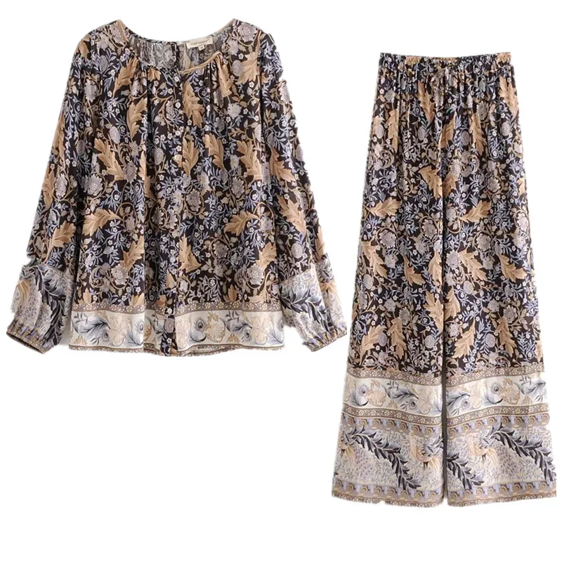 Women's suit new style fashion printing chest tie shirt elastic waist trousers two sets of color matching casual pants women
Women's suit new style fashion printing chest tie shirt elastic waist trousers two sets of color matching casual pants women