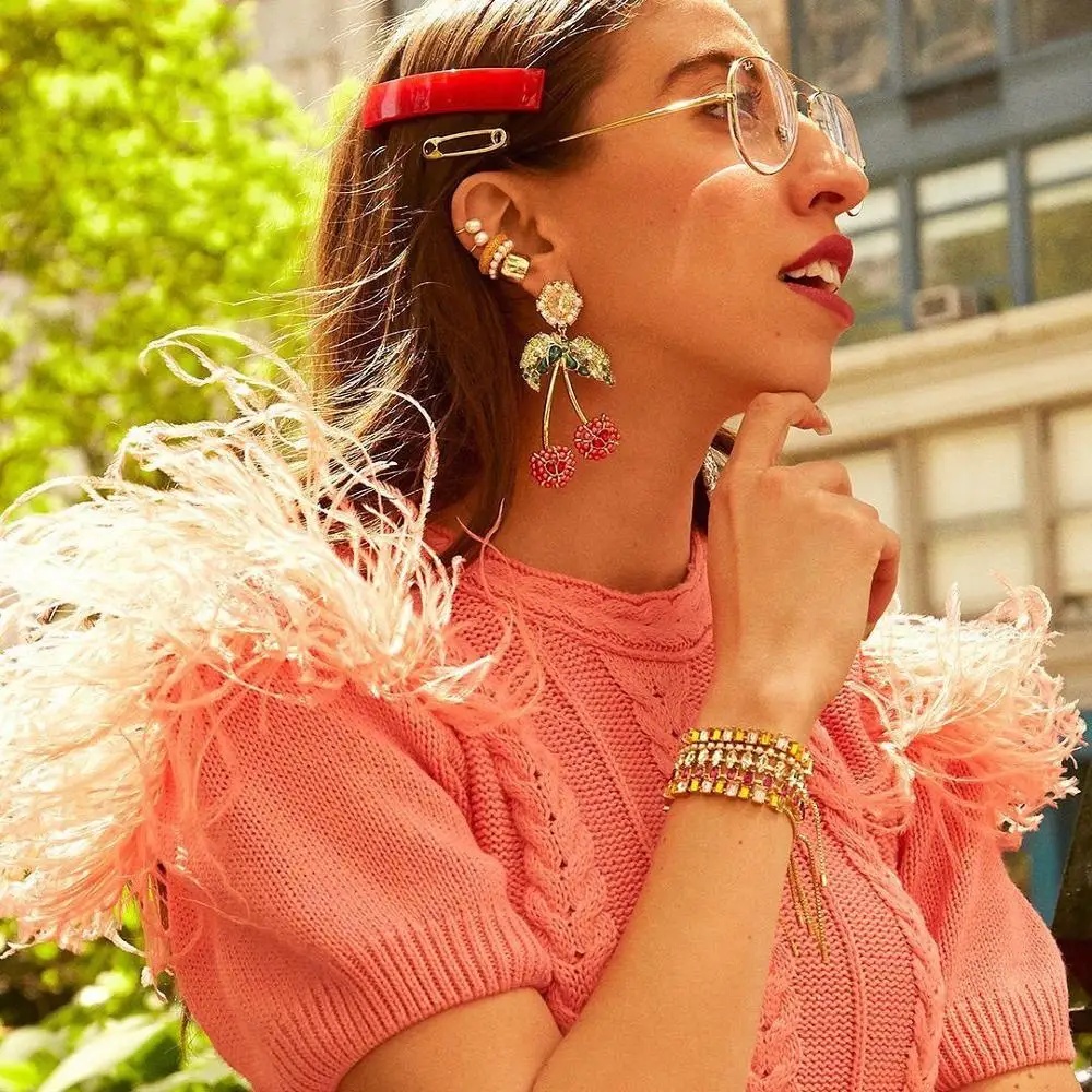 Dvacaman 2019 Bohemian Design Cherry Crystal Drop Earrings for Women Bridal Jewelry Vintage Rhinestone Dangle Statement Earrings
Dvacaman 2019 Bohemian Design Cherry Crystal Drop Earrings for Women Bridal Jewelry Vintage Rhinestone Dangle Statement Earrings