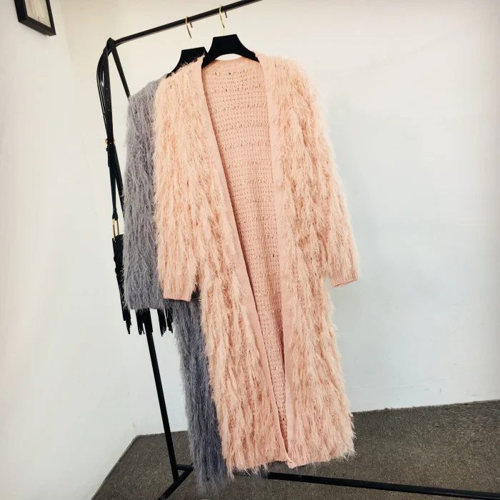 2019 New Autumn/Winter Women's Fur Tassel Long Knit Cardigan Plush Long Sleeve Sweater Female Loose Knitwear Coat Outwear
2019 New Autumn/Winter Women's Fur Tassel Long Knit Cardigan Plush Long Sleeve Sweater Female Loose Knitwear Coat Outwear