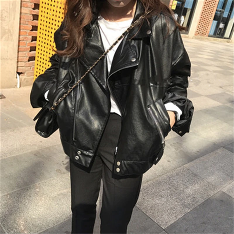 New Loose PU Faux Leather Jacket Women Classic Moto Biker Jacket Lady Spring Autumn Basic Coat Plus Size Outerwear
New Loose PU Faux Leather Jacket Women Classic Moto Biker Jacket Lady Spring Autumn Basic Coat Plus Size Outerwear