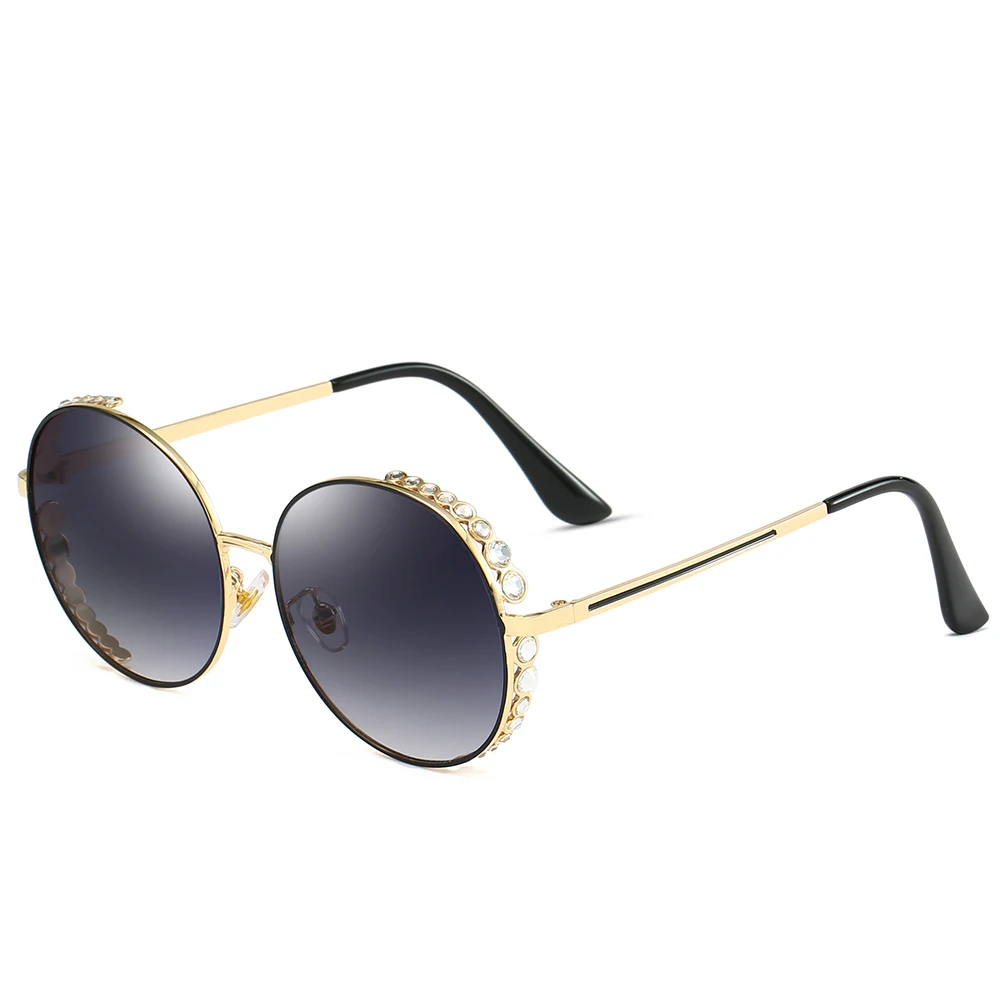 2019 brand UV400 sunglasses Women Eyewear sunglasses women femininity oculos de sol women driving glasses summer style 6 colors
2019 brand UV400 sunglasses Women Eyewear sunglasses women femininity oculos de sol women driving glasses summer style 6 colors