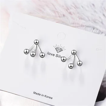 New Simple Design Personality Beads 925 Sterling Silver Jewelry Triangle Claw Exquisite Women Stud Earrings SE813
New Simple Design Personality Beads 925 Sterling Silver Jewelry Triangle Claw Exquisite Women Stud Earrings SE813