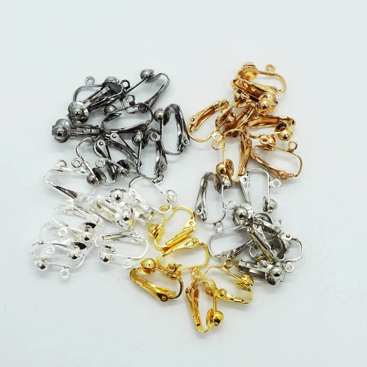 10pcs/Lot French Ear Clip DIY Handmade for Marking Jewelry Earrings Jewelry Finding Parts Wholesale Cheap & Heigh Quality
10pcs/Lot French Ear Clip DIY Handmade for Marking Jewelry Earrings Jewelry Finding Parts Wholesale Cheap & Heigh Quality