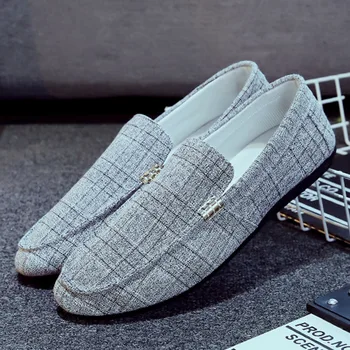 Men Loafers Men Casual Shoes New 2019 Spring Summer Light Canvas Youth Driving Shoes Men Breathable Fashion Flat Footwear
Men Loafers Men Casual Shoes New 2019 Spring Summer Light Canvas Youth Driving Shoes Men Breathable Fashion Flat Footwear