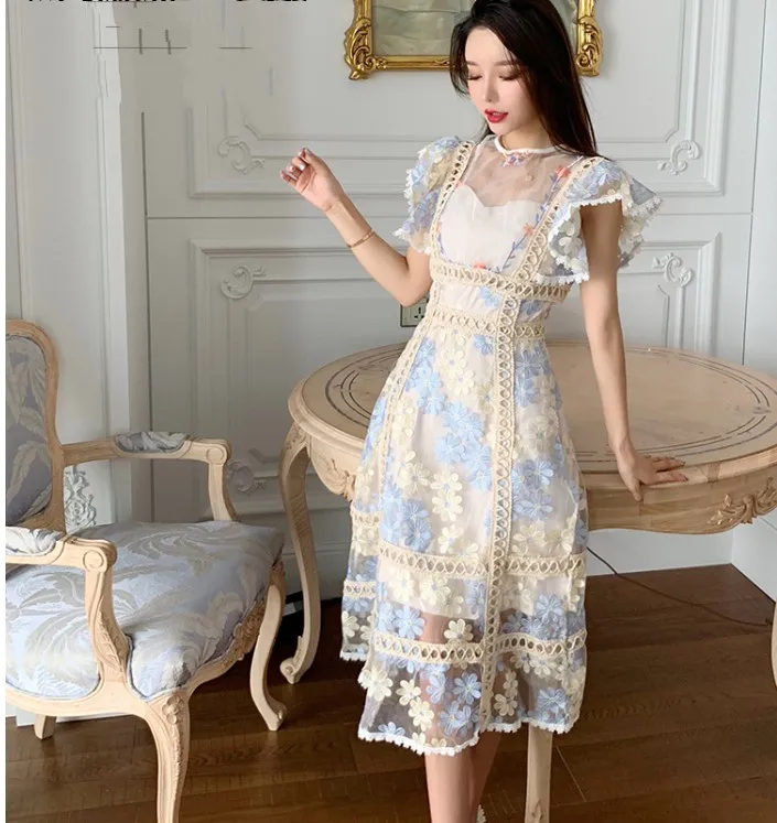 Elegant Butterfly Sleeve Mesh Floral Embroidery Long Party Dress 2019 Summer Women High Quality Lace Dress
Elegant Butterfly Sleeve Mesh Floral Embroidery Long Party Dress 2019 Summer Women High Quality Lace Dress