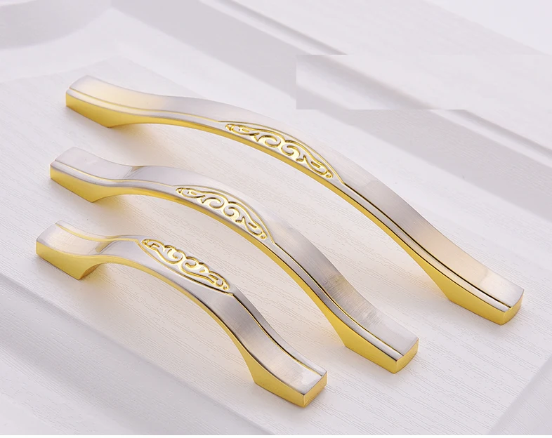 metal pull knob/ handles Pitch-row 128mm/96mm/64mm gold color with 2.2cm screw for furniture door drawer cupboard cabinet
metal pull knob/ handles Pitch-row 128mm/96mm/64mm gold color with 2.2cm screw for furniture door drawer cupboard cabinet