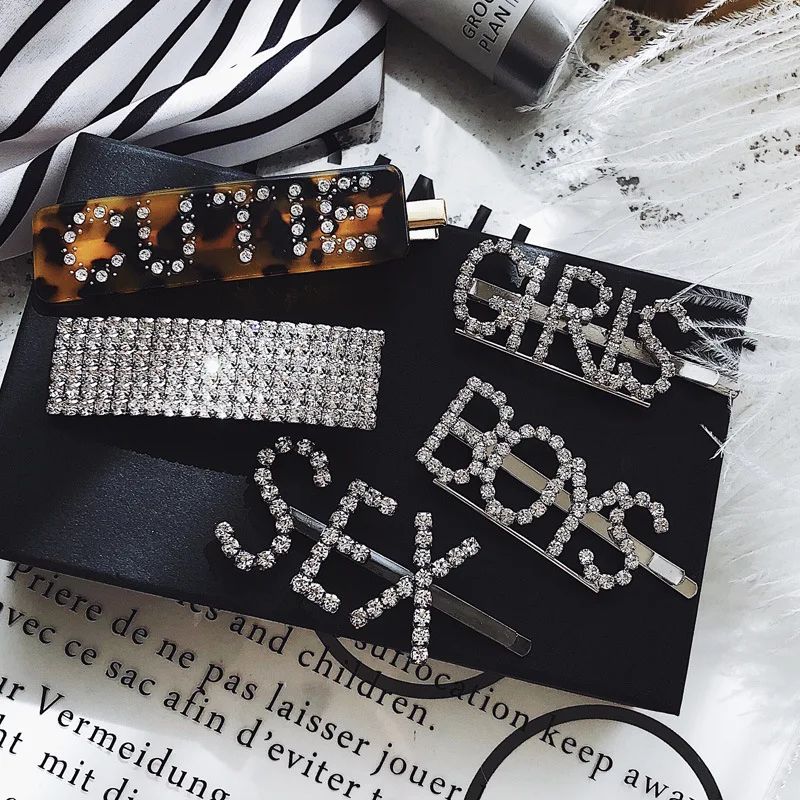 Hair Clip Women Hair Accessories Crystal Hair Jewelry Letter Barrettes Hairwear Girls Gift Wedding Party HairPins Headwear New
Hair Clip Women Hair Accessories Crystal Hair Jewelry Letter Barrettes Hairwear Girls Gift Wedding Party HairPins Headwear New