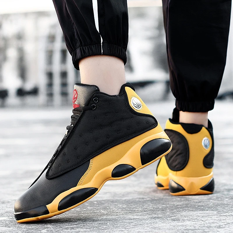 New Style Mens Basketball Shoes 2019 Brand Zapatos Hombre High Top Retro Shoe Outdoor Anti-slip Breathable Light Sneakers Shoes
New Style Mens Basketball Shoes 2019 Brand Zapatos Hombre High Top Retro Shoe Outdoor Anti-slip Breathable Light Sneakers Shoes