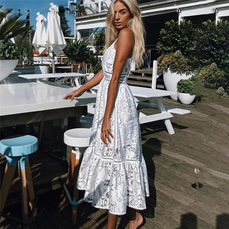 New White Lace Ruffles Backless Princess Beach Dress Women Hollow Elegant Bohemia People V Neck Lace Maxi Party Ball Gown Dress
New White Lace Ruffles Backless Princess Beach Dress Women Hollow Elegant Bohemia People V Neck Lace Maxi Party Ball Gown Dress