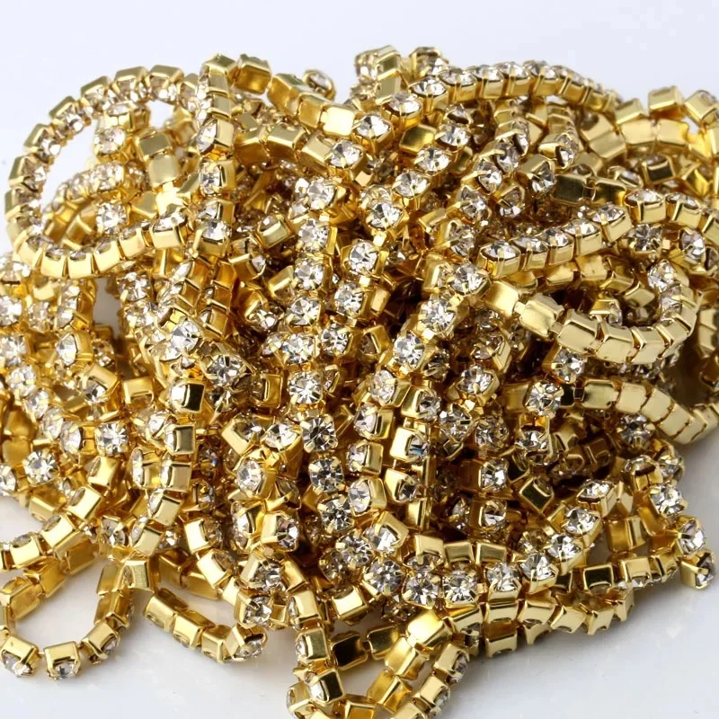 10yard/lot SS6(2mm) Crystal Cup Chain Golden Base Clear Glass Rhinestones Sew on Claw Trim Strass Chain Costume Applique Dec
10yard/lot SS6(2mm) Crystal Cup Chain Golden Base Clear Glass Rhinestones Sew on Claw Trim Strass Chain Costume Applique Dec