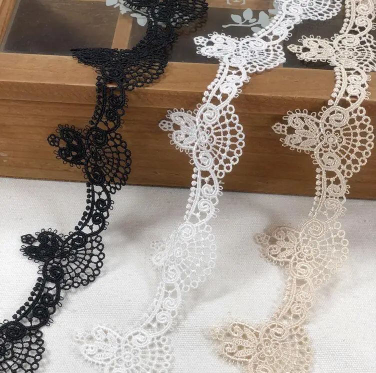 3 Meters Beautiful Black Khaki Wedding Flower Lace Fabric Venice African Lace Trim Polyester Applique Sewing Trims Craft 4.5cm
3 Meters Beautiful Black Khaki Wedding Flower Lace Fabric Venice African Lace Trim Polyester Applique Sewing Trims Craft 4.5cm