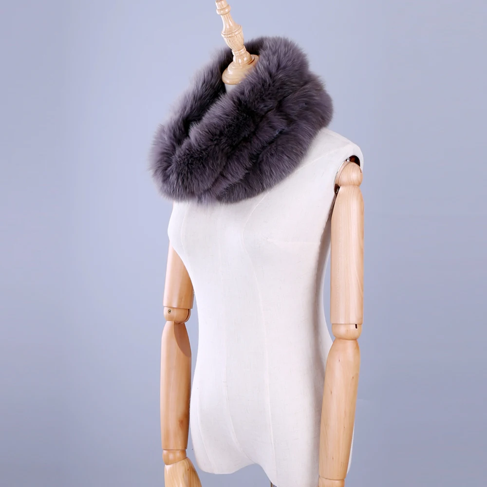 2017 Hot Brand New Genuine Real Silver Fox Fur Women's Lady Fur Scarf Scarves Ring Cowl Snood Cirle Infinity Scarf Wraps Shawl
2017 Hot Brand New Genuine Real Silver Fox Fur Women's Lady Fur Scarf Scarves Ring Cowl Snood Cirle Infinity Scarf Wraps Shawl
