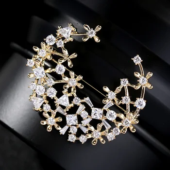 Wonderful White Rhinestone Brooch Branch with Flowers Wedding Hair Crystal Jewelry Accessories Elegant Pageant Sash Pin broche
Wonderful White Rhinestone Brooch Branch with Flowers Wedding Hair Crystal Jewelry Accessories Elegant Pageant Sash Pin broche
