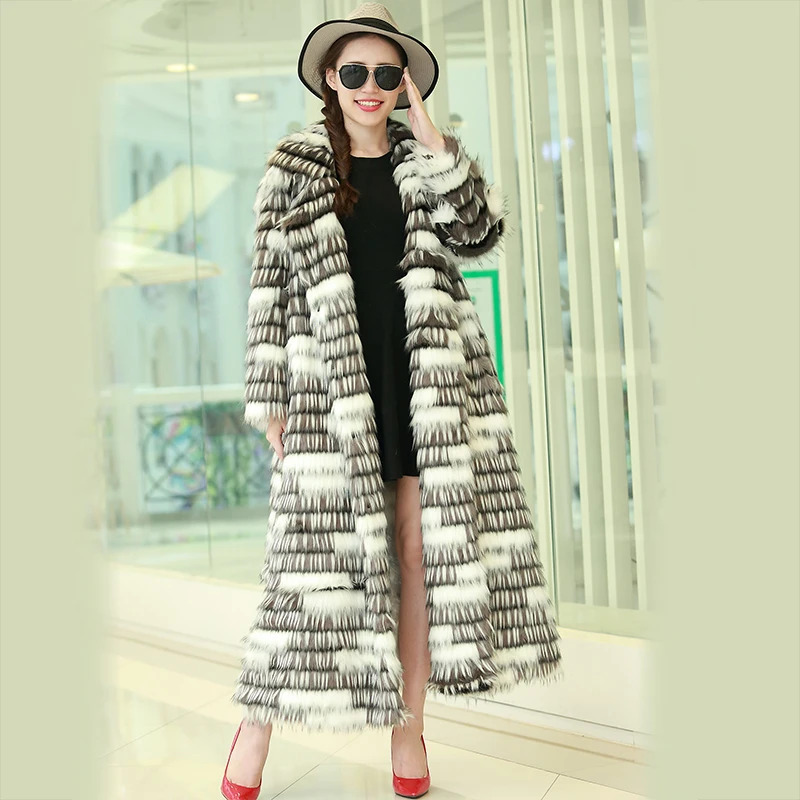 Newest Arrival Fashion Female European Style Loose Faux Fox Fur Coat Plus Size Covered Button Full Pelt Thick Warm Fur Coat
Newest Arrival Fashion Female European Style Loose Faux Fox Fur Coat Plus Size Covered Button Full Pelt Thick Warm Fur Coat