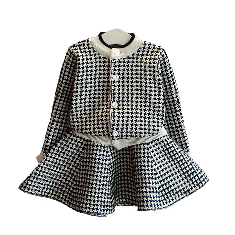 2018 Spring And Autumn Girls Knit Suit Children's Long-sleeved Sweater Cardigan Skirt Two-piece
2018 Spring And Autumn Girls Knit Suit Children's Long-sleeved Sweater Cardigan Skirt Two-piece