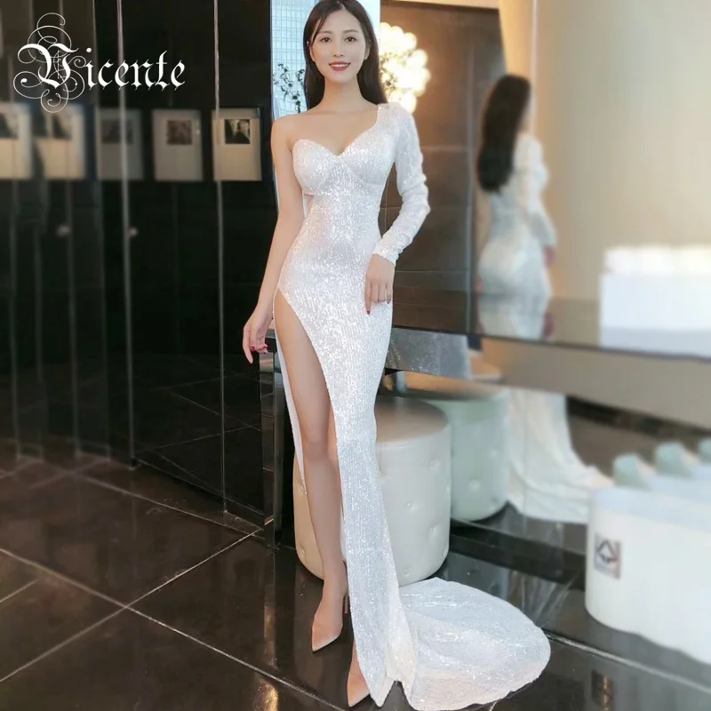 

2019 Hot New Arrival Silver Sequins Embellished Mesh Splicing Sexy One Shoulder Long Sleeves Celebrity Party Split Long Dress