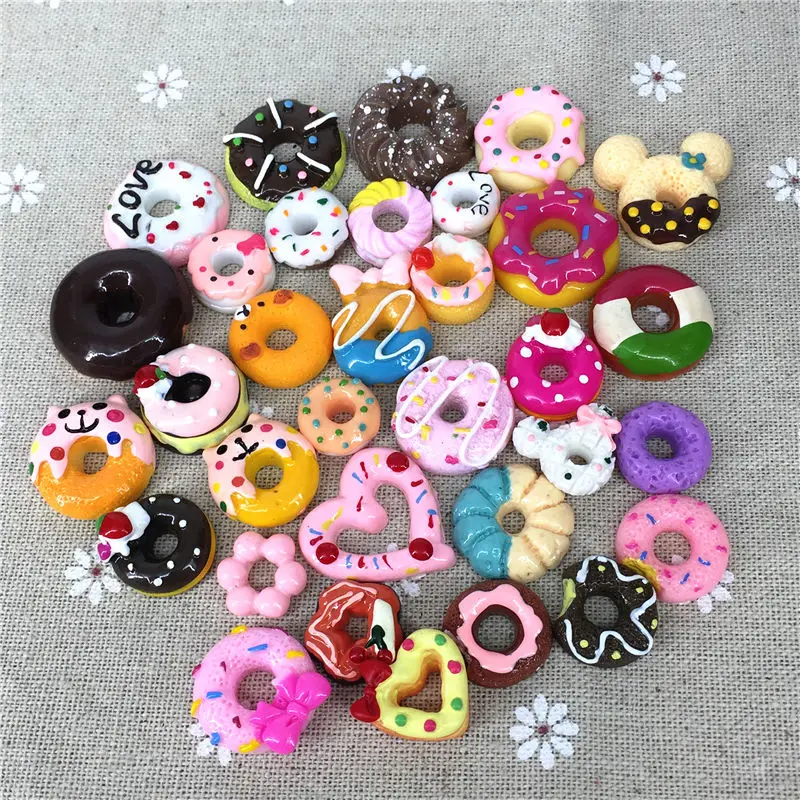 Free shipping!Mixed Resin kawaii donuts. Resin flatback cabochon for phone decoration,DIY
Free shipping!Mixed Resin kawaii donuts. Resin flatback cabochon for phone decoration,DIY