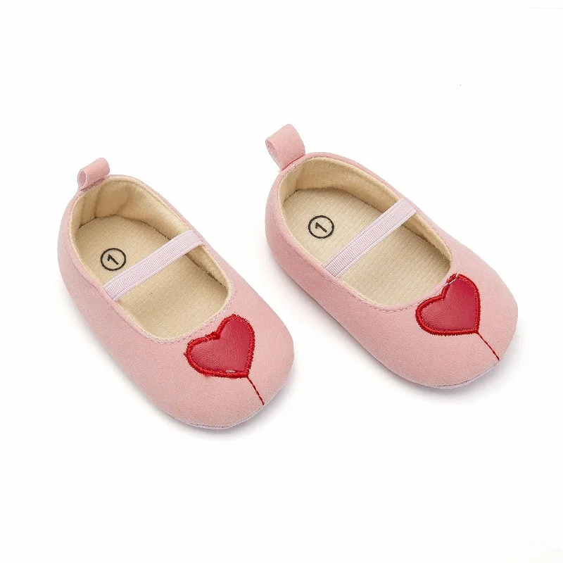 Fashion Toddler Baby Girl Soft Dot Princess Shoes Infant First Walker Prewalker Bandage New Born Baby Barefoot Shoes With heart
Fashion Toddler Baby Girl Soft Dot Princess Shoes Infant First Walker Prewalker Bandage New Born Baby Barefoot Shoes With heart