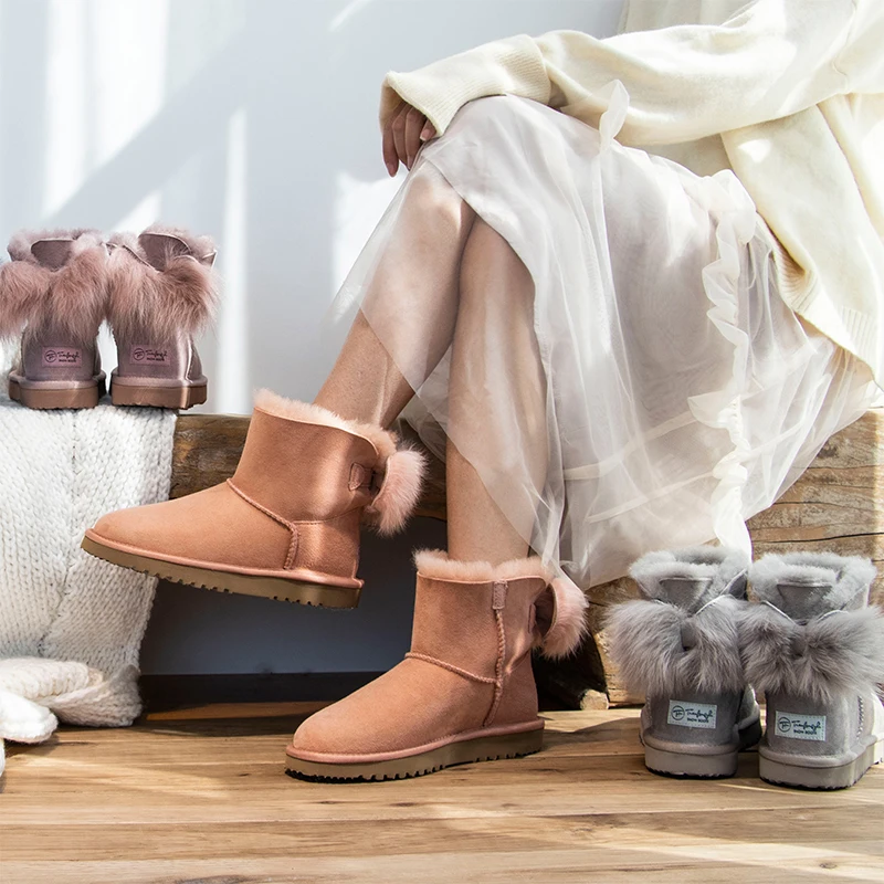 2008 new snow boots, sheep's fur-in-one boots, short barrels, winter plush, warm bow knot, skid-proof boots
2008 new snow boots, sheep's fur-in-one boots, short barrels, winter plush, warm bow knot, skid-proof boots