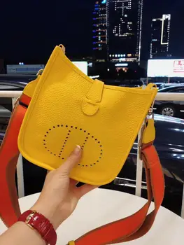 Kafunila 2019 genuine leather woman shoulder bags and handbags luxury handbags women bags designer crossbody bucket bags bolsa
Kafunila 2019 genuine leather woman shoulder bags and handbags luxury handbags women bags designer crossbody bucket bags bolsa