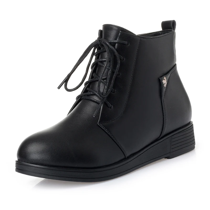 women cotton shoes leather middle-aged Leisure cashmere warm snow boots Soft Comfortable lace-up non-slip flat cotton boots
women cotton shoes leather middle-aged Leisure cashmere warm snow boots Soft Comfortable lace-up non-slip flat cotton boots