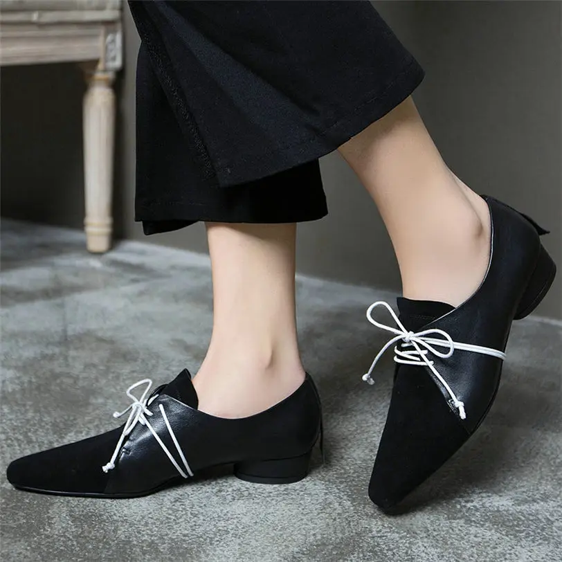 2019 Oxfords Shoes Women Genuine Leather Lace Up Ankle Boots Square Toe Med Heels Party Pumps Casual Shoes Low Top Office Shoes 
2019 Oxfords Shoes Women Genuine Leather Lace Up Ankle Boots Square Toe Med Heels Party Pumps Casual Shoes Low Top Office Shoes