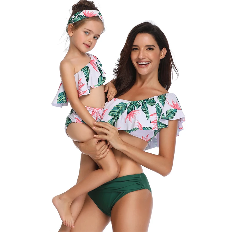 New Mother and Daughter Swimsuit Mommy and Me Swimwear Bikini Family Matching Clothes Outfits Look Mom Mum Baby Dresses Clothing
New Mother and Daughter Swimsuit Mommy and Me Swimwear Bikini Family Matching Clothes Outfits Look Mom Mum Baby Dresses Clothing