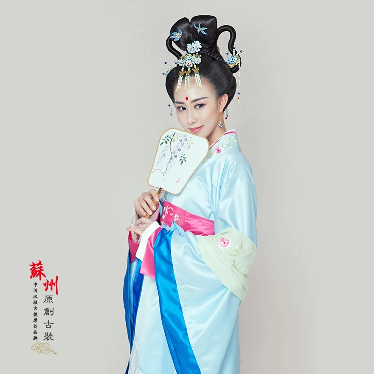 Princess WeiYoung Same Design Blue Embroidery Hanfu Costume for Photography or Stage Performance Princess Costume
Princess WeiYoung Same Design Blue Embroidery Hanfu Costume for Photography or Stage Performance Princess Costume