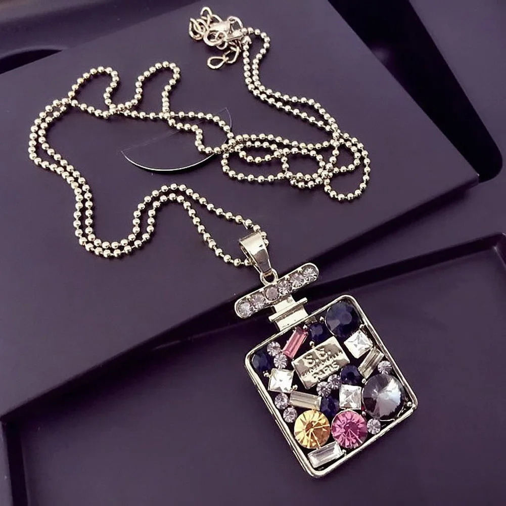 dropshipping New Fashion Color Zircon Decorative Long Pendant Necklace Water Bottle Sweater Chain Necklaces for Women
dropshipping New Fashion Color Zircon Decorative Long Pendant Necklace Water Bottle Sweater Chain Necklaces for Women
