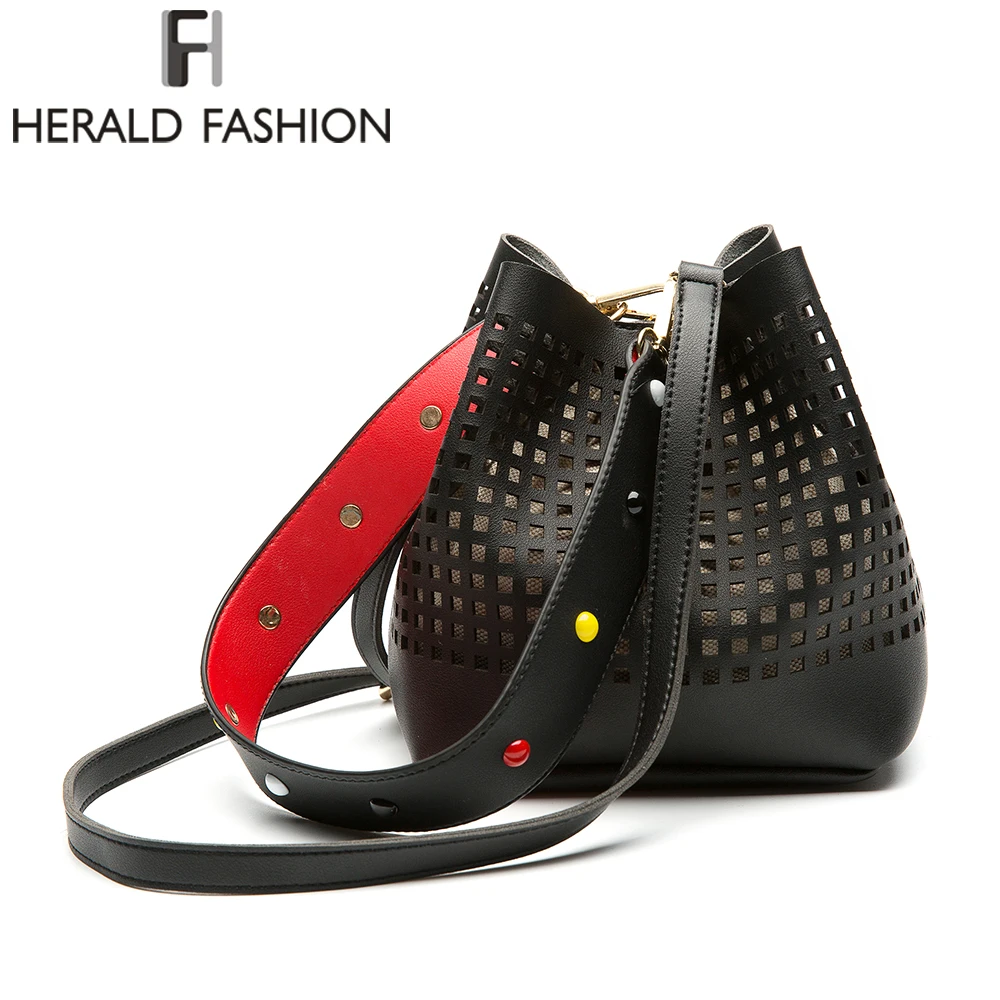 Herald Fashion Woman Hollow Out Bucket Bag Wrist pack Composite Shoulder Bag Soft PU Leather Messenge Bag Female Crossbody Bags
Herald Fashion Woman Hollow Out Bucket Bag Wrist pack Composite Shoulder Bag Soft PU Leather Messenge Bag Female Crossbody Bags