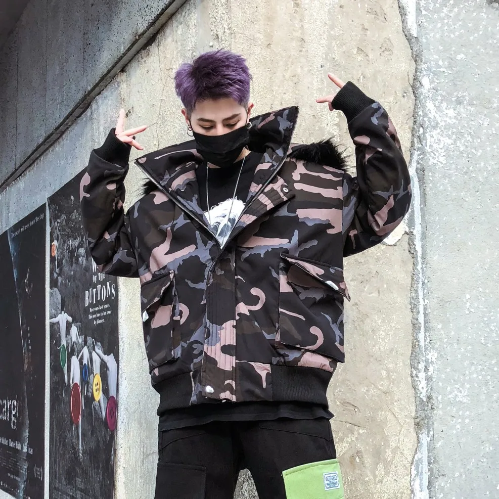 Hip Hop Winter Jacket Men Camouflage Street Style Fur Hooded Parka Man Reflective Designer Thick Warm Camo Winter Coat For Men
Hip Hop Winter Jacket Men Camouflage Street Style Fur Hooded Parka Man Reflective Designer Thick Warm Camo Winter Coat For Men