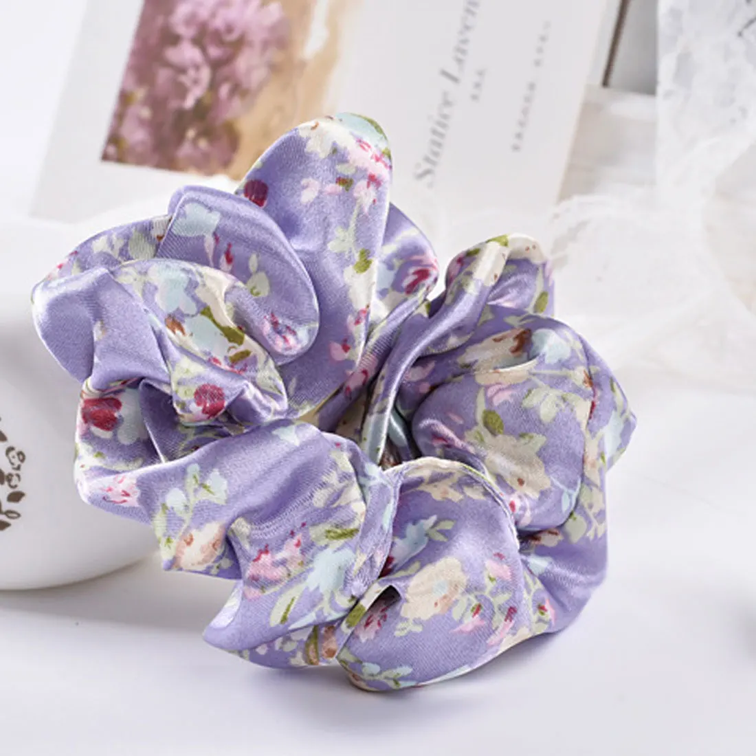 2019 New Spring Flower Hair Scrunchies Ponytail Holder Soft Stretchy Hair Ties Vintage Elastics Hair Bands for Girls Accessories
2019 New Spring Flower Hair Scrunchies Ponytail Holder Soft Stretchy Hair Ties Vintage Elastics Hair Bands for Girls Accessories