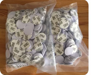 100pcs125Khz RFID Tags Writable Stickers em4305 Proximity Coin Cards Rewritable 3M glue Adhesive Label For RFID Copier
100pcs125Khz RFID Tags Writable Stickers em4305 Proximity Coin Cards Rewritable 3M glue Adhesive Label For RFID Copier