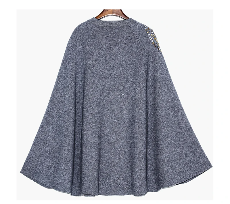 معطف شتوي محاك بالعباءه من الكشمير برسم طير النسر مطرز يدويا مطرز بالترتر للنساء معطف باكمام جديد كولكشن شتوي تريند معطف شتوي محاك بالعباءه من الكشمير برسم طير النسر مطرز يدويا مطرز بالترتر للنساء معطف باكمام جديد كولكشن شتوي تريند