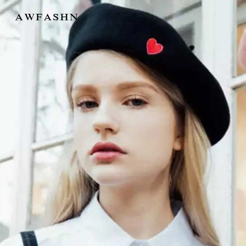 Fashion Red Heart Beret Lady Embroidered Hat Autumn Winter Woman Cute Artist Cap Wool Vintage Warm Black Bone Female Cotton Love
Fashion Red Heart Beret Lady Embroidered Hat Autumn Winter Woman Cute Artist Cap Wool Vintage Warm Black Bone Female Cotton Love